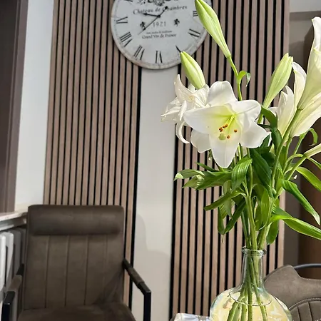 Apartament Les Aubepines