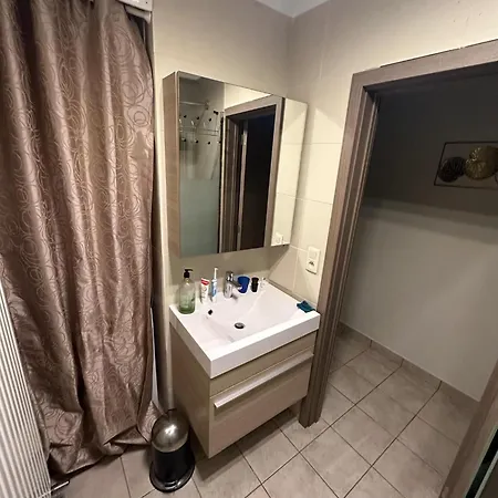 Les Aubepines Apartament *